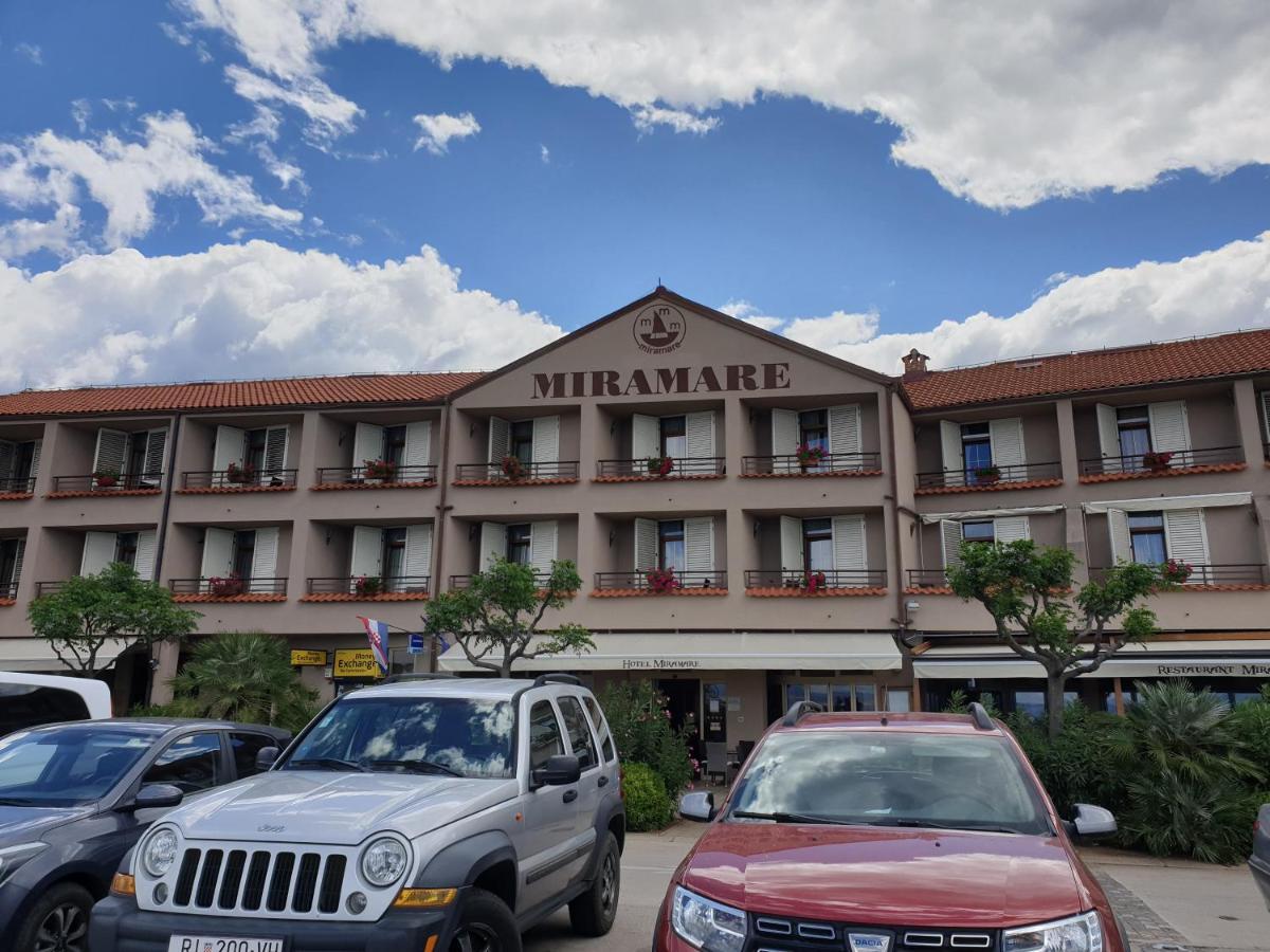 Hotel Miramare Njivice Exterior photo